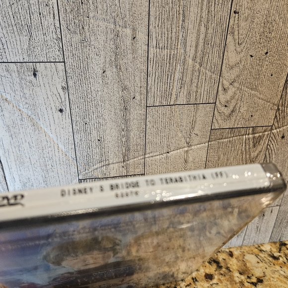 Bridge To Terabithia DVD Full Screen Walt Disney - Picture 7 of 8